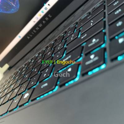  Alienware M16 QHD+ 165Hz Gaming Laptop 13th Gen Intel Core i7 13700HX Processor Windows 