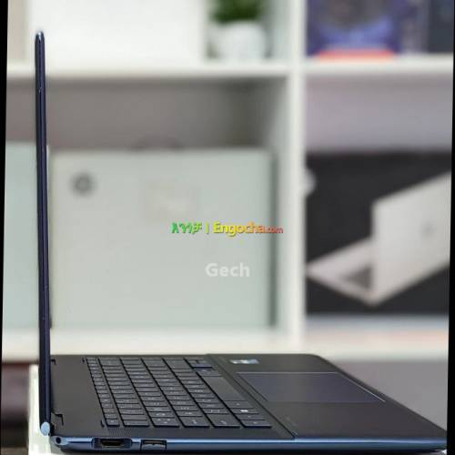 Brand New with Cartoon ️Brand new caming from USA️Model:- HP Spectre X360 with pen️ Proc