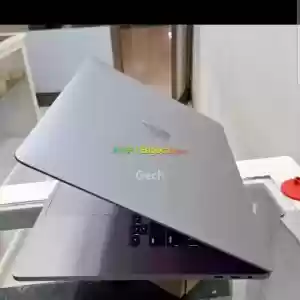  MacBook Pro 2019 (4GB Dedicated Graphics) Processor: Intel Core i9 2019 Year 1Tb SSD Sto Price in Ethiopia