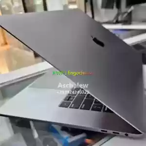  MacBook Pro 2019 (4GB Dedicated Graphics) Processor: Intel Core i9 2019 Year️65 Cycle Co Price in Ethiopia