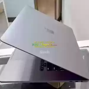  MacBook Pro 2019 (4GB Dedicated Graphics) Processor: Intel Core i9 2019 Year 1Tb SSD Sto Price in Ethiopia
