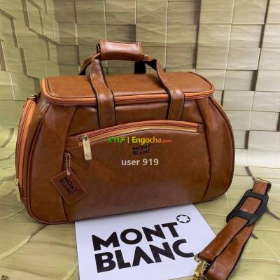  Mont Blanc 🧳 Travel and gym bags🧳 With adjustable belt and keychain With multiple zipper