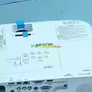 3PIS AVAILABLEBrand New EPSON ProjectorWith manual  CD and cartoon Model name:  EB -X49Ha Price in Ethiopia