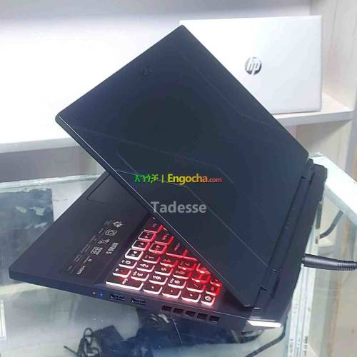 Acer Nitro 5 Brand new with manual  Core i7BRAND NEW ACER Nitro 5Base speed 2.9GHZLogical