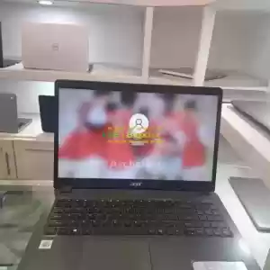 Acer aspire 10th generation core i5 ️256gb ssd and 8gb ram 15.6 inch screen size Slim fea Price in Ethiopia