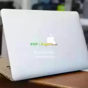 Apple MacBook Pro(Retina, 15-inch, Mid 2015)Processor:2.8GHz Intel Core i7 Memory:16GB St in Ethiopia