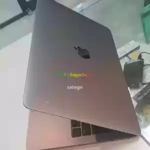 Apple macbook pro 2016 in Ethiopia