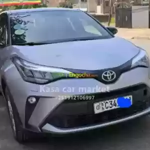 #BANK LOAN TOYOTA C-HR Make.. Toyota Model.. C-HR Year.. 2022/12Transmission.. AutomaticS in Ethiopia