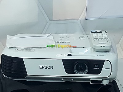 BRAND NEW EPSON EB X31