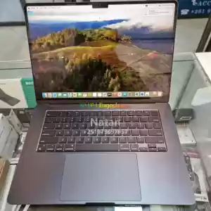 BRAND NEW MACBOOK AIRMacBook Air 15 M3 in Ethiopia