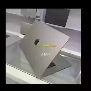 BRAND NEW MACBOOK PRO M1 (2021) in Ethiopia