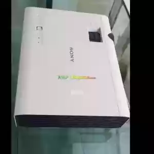 BRAND NEW SONY PROJECTOR Price in Ethiopia