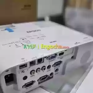 Brand New EPSON ProjectorWith manual  CD and cartoon Model name:  EB -X49 in Ethiopia