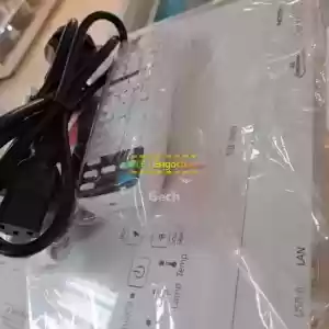Brand New EPSON ProjectorWith manual  CD and cartoon Model name:  EB -X49Hardware interfa Price in Ethiopia