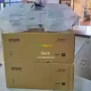Brand New EPSON ProjectorWith manual  CD and cartoon Model name:  EB -X49Hardware in Ethiopia