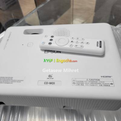 Brand New Epson Projector CO-W01Epson Projector With Remote Model name:  CO-W01Mounting t