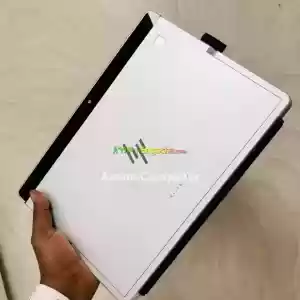 Brand New Hp Elite X2 Core i5 8th generation in Ethiopia