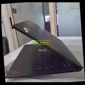 Brand New Lenovo Thinkpad X1 carbon Core i7 12th Generation Special Features      2K  Scr in Ethiopia