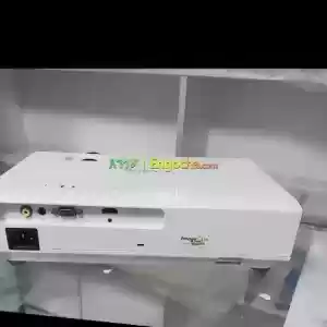 Brand NewSONY PROJECTORModel name VPL-DX100Hardware interface VGA, HDMI Mounting type Flo Price in Ethiopia