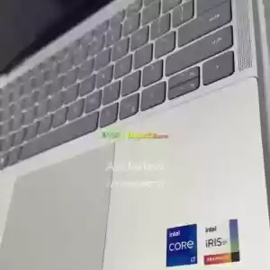 Brand newDell Inspiron 14 7430 2 in 1 laptop X360 touch screen in Ethiopia