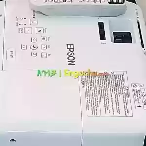 EPSON Projector EB-x31 with Bag & Remote VGA, USB, HDMILa Price in Ethiopia