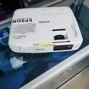 Epson EB-x18 in Ethiopia
