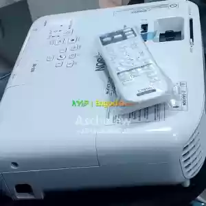 Epson Projector with bag &remote Model name:  EB-S05Hardware interface: VGA, USB, HDMILam in Ethiopia