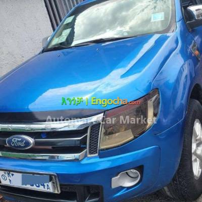 Ford- Ranger Extra Cab- 2012
