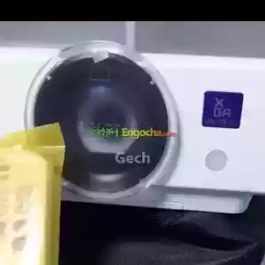 HIGH QUALITY SONY Dx 102 PROJECTORBrand New Sony projector Model VPL-Dx102Bag and Remote Price in Ethiopia