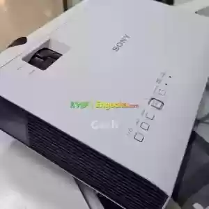HIGH QUALITY SONY VPL-DX102 PROJECTORWhite Brightness… 2,200 ANSI Lumens Lumens (Eco)️int in Ethiopia