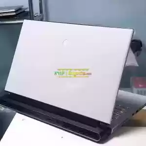 High end Gaming RTX 2070Elienware 17.3 inch" FHD  IPS-Level 165Hz 3ms refreshing Rate Cor in Ethiopia