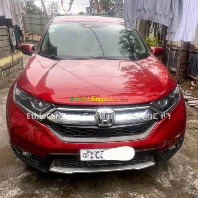 Honda CR-V 2019 Very Excellent and Full Option Car for Sale