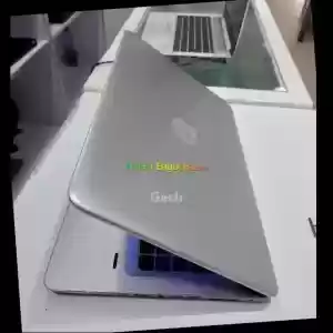 Hp core i5 elitebook 840 G3 1tb  hard disk drive 8gb  installed memory6th generation Inte Price in Ethiopia