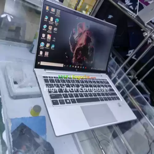 Hp elitebook 830 G7️Processor core i7️512 gb ssd ️16 gb ram️13.3  inch screen size️battry