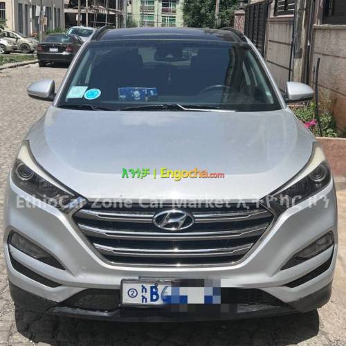 Hyundai Tucson 2017 Very Excellent and Full Option Car for Sale
