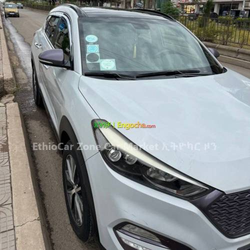 Hyundai Tucson 2017 Very Excellent and Fully Optioned Car
