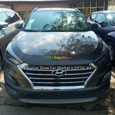 Hyundai Tucson Europe 2020 Excellent and Fully Optioned Car for Sale