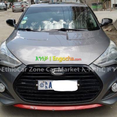Hyundai Veloster 2014 Excellent and Fully Optioned Car