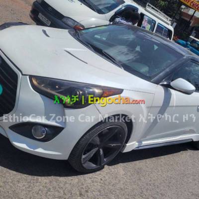 Hyundai Veloster 2015 Fully Option Excellent and Clean Car