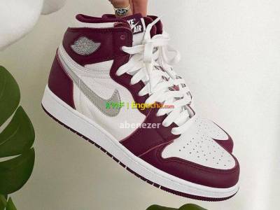 Jordan 1 High Bordeaux Available on hand Size 36,37,38,39price 5,000            Contact  
