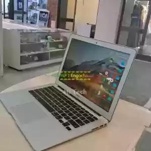 MACBOOK AIR 2017 Price in Ethiopia