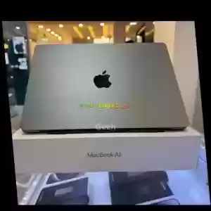 MacBook Air M2 Chip processor M2 Chip processor 2022️256 GB SSD Storage ️8GB unified memo Price in Ethiopia