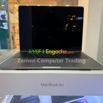 MacBook air M2 Laptop