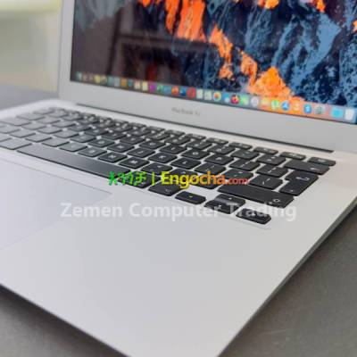 Macbook Air 2015 Core i7 Laptop