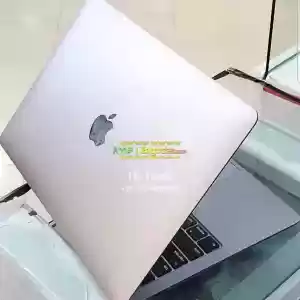 Macbook Air 2020 in Ethiopia