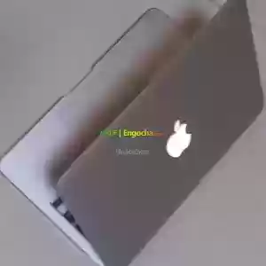 Macbook air, Intel core i5, 2013 Price in Ethiopia