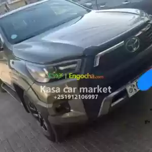 Make.. Toyota Model.. Invincible King Cab Year.. 2022Transmission.. Automatic Standard..  Price in Ethiopia