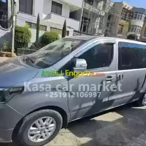 Make:HyundaiModel:StarXYear:2021Body Type:Grand StarXEngine:4 Cylinders, 2.4LDrive Type:F in Ethiopia