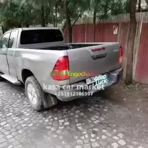 Make:ToyotaModel: Revo King Cab Engine:D-4DFuel:DieselStandard: Europe Transmission: Manu in Ethiopia