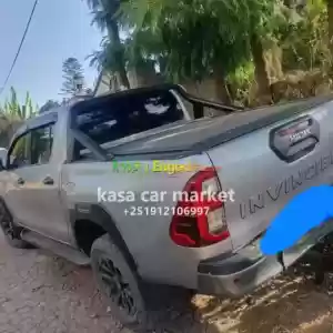 Make:ToyotaModel:Hilux Invincible Double cabEngine:2.8 LLeather seat Fuel:DieselTransmiss Price in Ethiopia